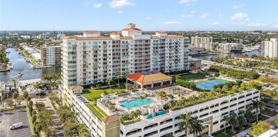 Condo in Fort Lauderdale, Florida, 1 bedroom № 1872296