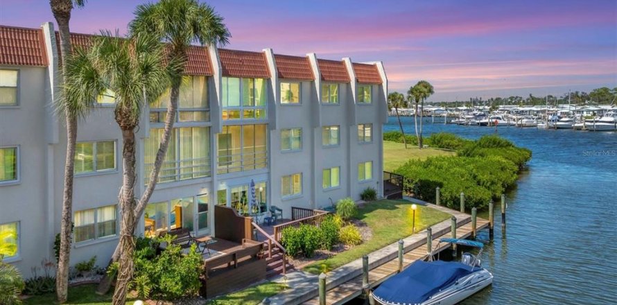 Condo à Venice, Floride, 2 chambres  № 2093094