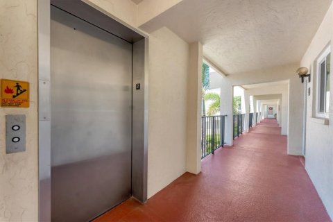 Copropriété à vendre à Venice, Floride: 2 chambres, 94.11 m2 № 2093094 - photo 29
