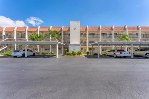 Copropriété à vendre à Venice, Floride: 2 chambres, 94.11 m2 № 2093094 - photo 30