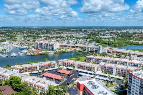 Copropriété à vendre à Venice, Floride: 2 chambres, 94.11 m2 № 2093094 - photo 4