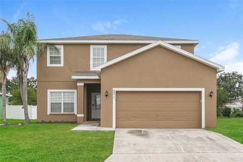 Villa ou maison à Lakeland, Floride 4 chambres, 215.07 m2 № 2121480