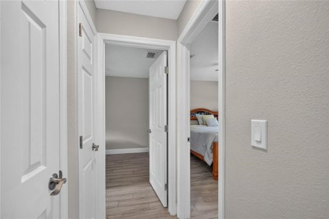 Villa ou maison à vendre à Zephyrhills, Floride: 2 chambres, 144.18 m2 № 2437140 - photo 17