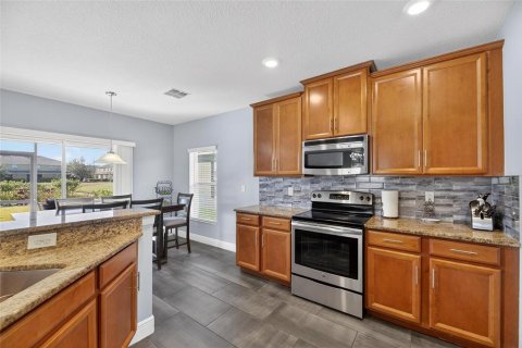 House in Ruskin, Florida 3 bedrooms, 167.97 sq.m. № 2148479 - photo 16