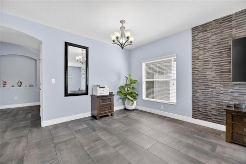 House in Ruskin, Florida 3 bedrooms, 167.97 sq.m. № 2148479 - photo 8