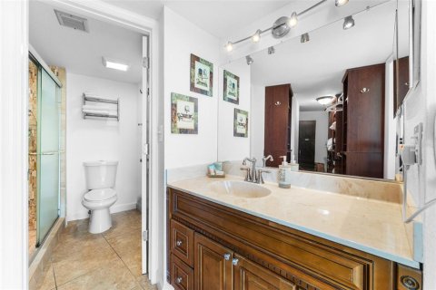 Купить кондоминиум в Дейтона-Бич, Флорида 4 комнаты, 118.45м2, № 1721417 - фото 14