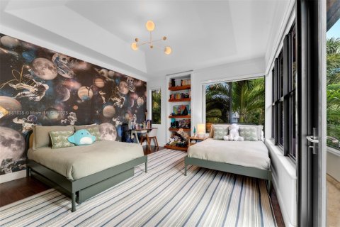 House in Key Biscayne, Florida 6 bedrooms, 513.56 sq.m. № 1942379 - photo 25