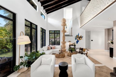 House in Key Biscayne, Florida 6 bedrooms, 513.56 sq.m. № 1942379 - photo 6