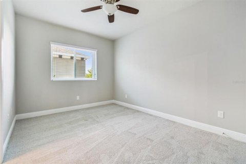 House in Apollo Beach, Florida 4 bedrooms, 258.18 sq.m. № 1815946 - photo 30