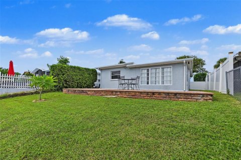 Villa ou maison à vendre à New Port Richey, Floride: 2 chambres, 97.36 m2 № 2437196 - photo 25