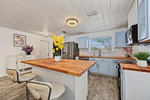 Villa ou maison à vendre à New Port Richey, Floride: 2 chambres, 97.36 m2 № 2437196 - photo 22