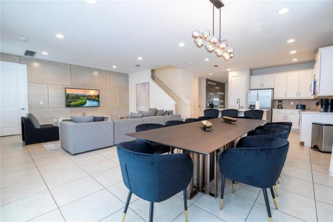House in Kissimmee, Florida 8 bedrooms, 335.56 sq.m. № 1520376 - photo 22