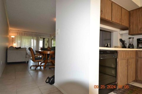 Condominio en venta en Orlando, Florida, 2 dormitorios, 86.77 m2 № 1812985 - foto 16