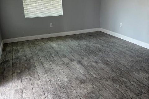 Apartamento en alquiler en Madeira Beach, Florida, 1 dormitorio, 46.82 m2 № 2102778 - foto 5