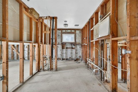 Купить виллу или дом в Сарасота, Флорида 8 комнат, 180.51м2, № 1894991 - фото 23