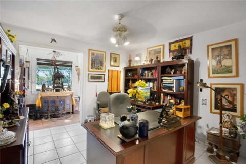Casa en venta en Cutler Bay, Florida, 3 dormitorios, 252.51 m2 № 1963900 - foto 22