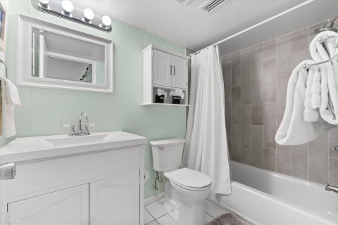 Купить кондоминиум в Сарасота, Флорида 4 комнаты, 48.49м2, № 1858036 - фото 22