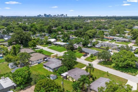 House in Orlando, Florida 3 bedrooms, 112.6 sq.m. № 1886132 - photo 4