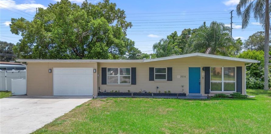 House in Orlando, Florida 3 bedrooms, 112.6 sq.m. № 1886132