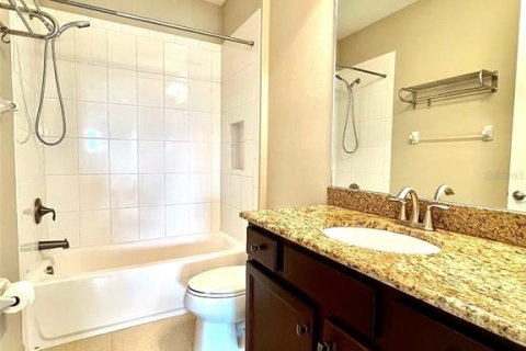 Casa en alquiler en Wesley Chapel, Florida, 5 dormitorios, 314.1 m2 № 1870593 - foto 14