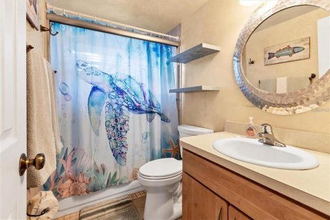 House in Sarasota, Florida 3 bedrooms, 106.28 sq.m. № 2233401 - photo 19