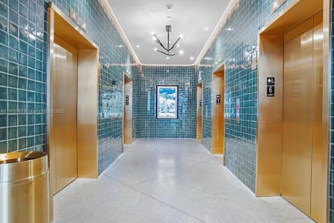 Copropriété à vendre à Miami, Floride: 34.1 m2 № 1968782 - photo 15