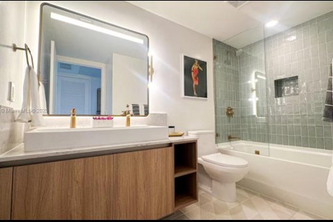 Copropriété à vendre à Miami, Floride: 34.1 m2 № 1968782 - photo 10