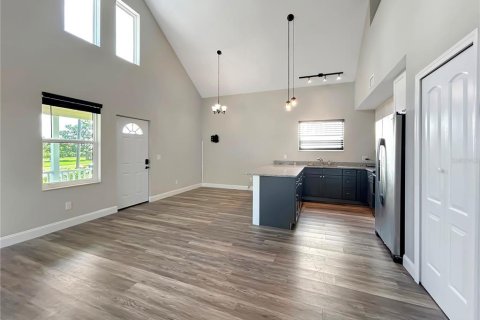 Casa en alquiler en Port Charlotte, Florida, 3 dormitorios, 140.93 m2 № 1906877 - foto 5
