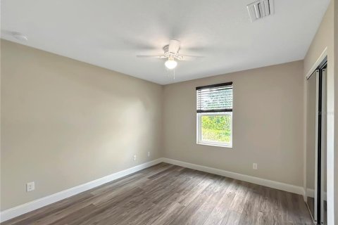 Casa en alquiler en Port Charlotte, Florida, 3 dormitorios, 140.93 m2 № 1906877 - foto 9