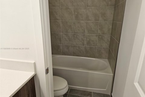 Villa ou maison à louer à Ave Maria, Floride: 3 chambres, 160.35 m2 № 1957287 - photo 13