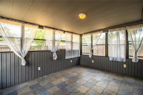House in Bartow, Florida 3 bedrooms, 135.92 sq.m. № 1688032 - photo 19