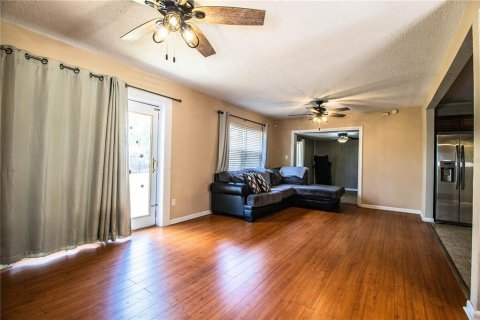 House in Bartow, Florida 3 bedrooms, 135.92 sq.m. № 1688032 - photo 11