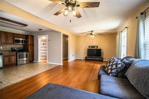 House in Bartow, Florida 3 bedrooms, 135.92 sq.m. № 1688032 - photo 14