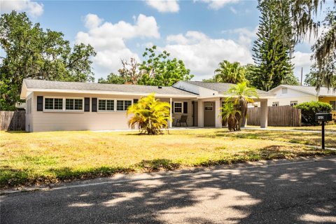 House in Bartow, Florida 3 bedrooms, 135.92 sq.m. № 1688032 - photo 3