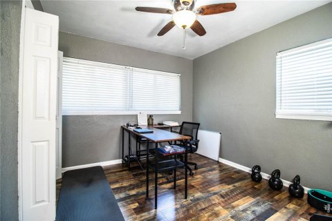 House in Bartow, Florida 3 bedrooms, 135.92 sq.m. № 1688032 - photo 24