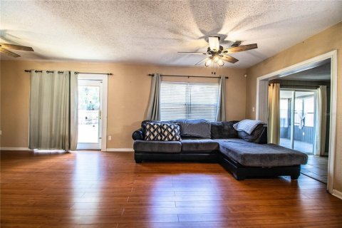 House in Bartow, Florida 3 bedrooms, 135.92 sq.m. № 1688032 - photo 12