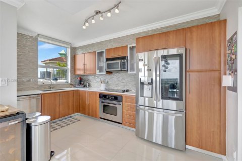 Condominio en venta en Fort Lauderdale, Florida, 2 dormitorios, 124.95 m2 № 1486402 - foto 10