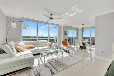 Condominio en venta en Fort Lauderdale, Florida, 2 dormitorios, 124.95 m2 № 1486402 - foto 5