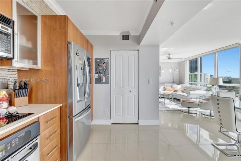 Condominio en venta en Fort Lauderdale, Florida, 2 dormitorios, 124.95 m2 № 1486402 - foto 13