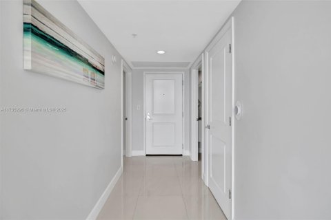 Condominio en venta en Fort Lauderdale, Florida, 2 dormitorios, 124.95 m2 № 1486402 - foto 21