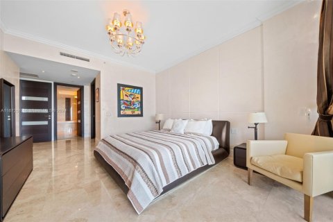 Снять в аренду кондоминиум в Бэл-Харбор, Флорида 2 спальни, 206.34м2, № 1958256 - фото 6