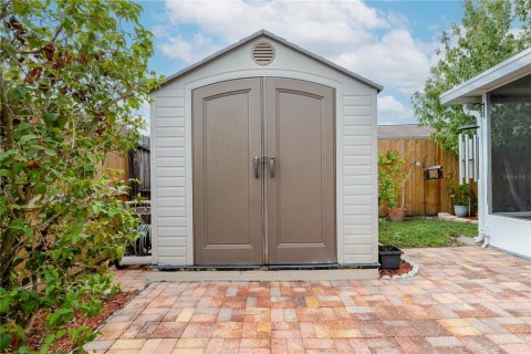 House in Tampa, Florida 3 bedrooms, 91.04 sq.m. № 2287451 - photo 25