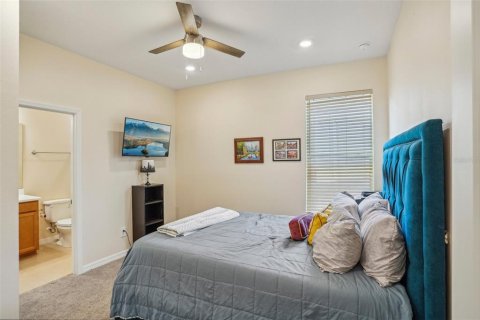 Casa en venta en Apopka, Florida, 5 dormitorios, 321.53 m2 № 1758044 - foto 24