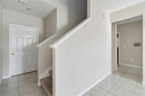 House in Tampa, Florida 3 bedrooms, 145.67 sq.m. № 2317482 - photo 8