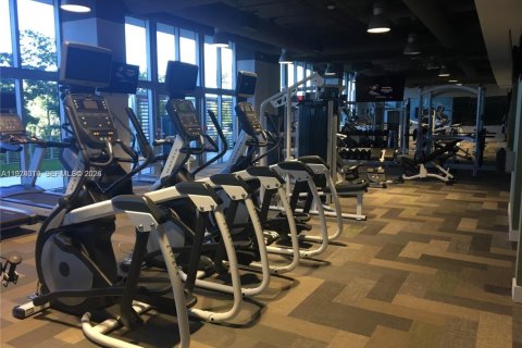 Condo in North Miami Beach, Florida, 1 bedroom № 2036543 - photo 19