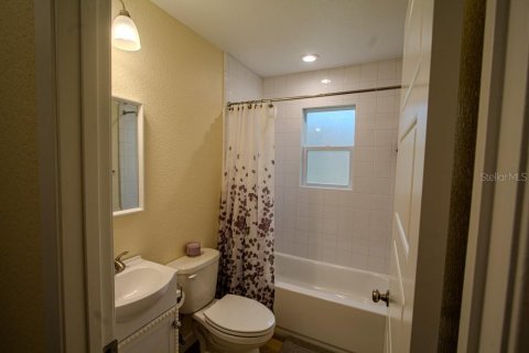 House in Hawthorne, Florida 3 bedrooms, 150.5 sq.m. № 1541838 - photo 16