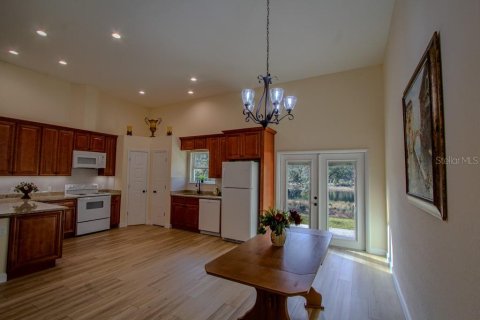 House in Hawthorne, Florida 3 bedrooms, 150.5 sq.m. № 1541838 - photo 9