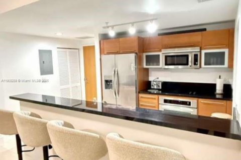 Copropriété à vendre à Miami, Floride: 2 chambres, 87.33 m2 № 2017120 - photo 26