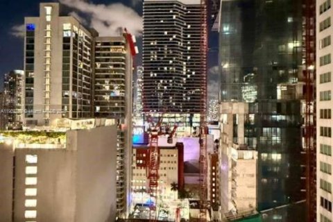 Copropriété à vendre à Miami, Floride: 2 chambres, 87.33 m2 № 2017120 - photo 30