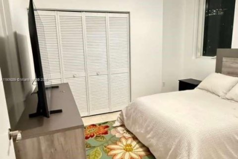 Copropriété à vendre à Miami, Floride: 2 chambres, 87.33 m2 № 2017120 - photo 15